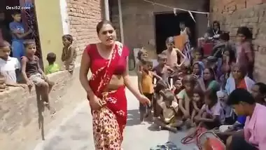 Indian hijra very hot dance