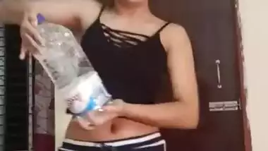 Desi cute randi hot dance