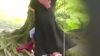 Hijab Girl Outdoor Fuking With Lover