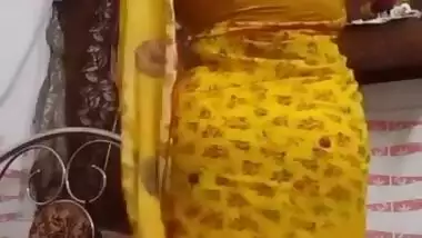 Beautiful bhabhi striping sari and make video for lover