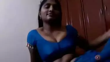 A boss strips and fucks his employee in a Telugu sex video