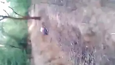 desi couple caught having sex in jungle