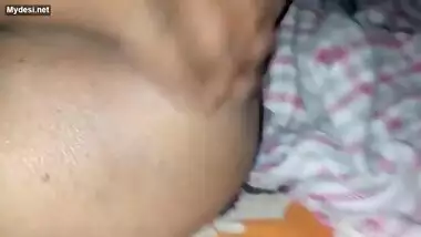 Desi village bhabi shwo her sexy ass n pussy