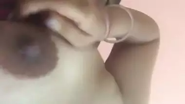 Simran aunty nude selfie video