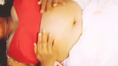 Indian beautiful big boobs saree aunty self sex. Telugu dirty talks. (Sex story)