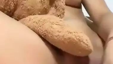 Cute girl hot fingering