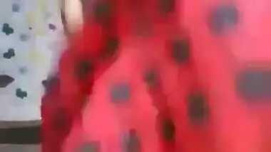 Desi Village Girl Showing Ass Update