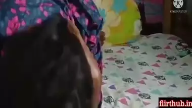 Sidhi Suseel Patni Ko Chudvata Tha Tharki Pati Paiso Ke Liye