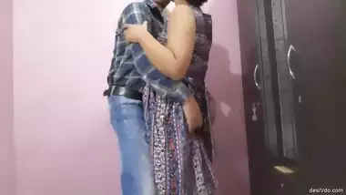 Desi Bhabhi Blowjob and Fucked