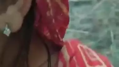 Cute Desi Girl OutDoor Fucking 2 New Leaked MMS Part 1