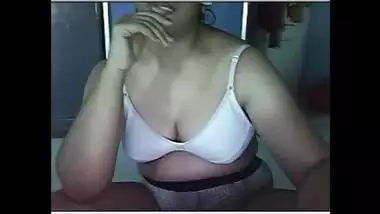 Indian with natural tits webcam