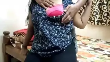 Neighbor bhabhi fuck by innocent boy