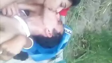 Beautiful Village Lovers Outdoor Cot Sex Video