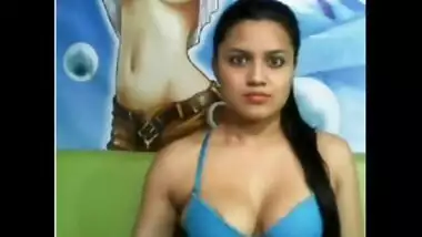 Noida desi teen mms naked private cam live scandal