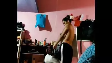 desi girl filmed naked while changing