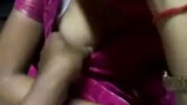 Indin girl boobs nic 