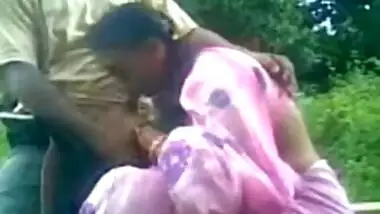 Daring Desi Aunty Sucks Uncles Cock Outside in the Park