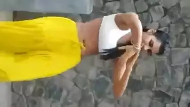 Indian Girl Sexy Dance