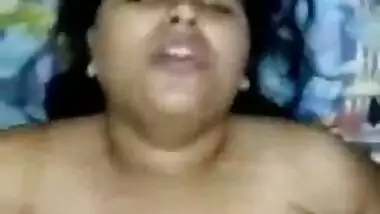 Busty Bhabhi moaning sex MMS latest video