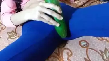 Indian desi bhabhi real fucking with big cock very tight pussy fucK WITH AUDIO HINDI DESISLIMGIRL