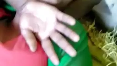 Young Dehati girl pussy exposed by village lover