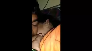 Anjali mallu chubby saree aunty stripping in front of lover