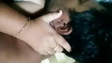 Big Desi Boob Sucking MMS video