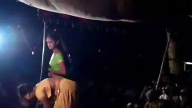 desi nude stage dance