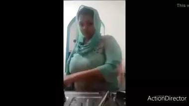 Desi Big Boobs Live