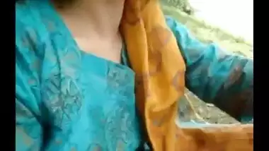 Indian girlfriend Shipra getting her boobs squeezed in park