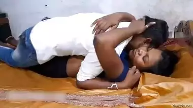 Sexy couple fucking video
