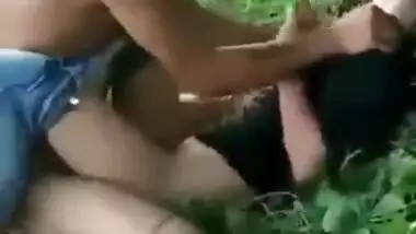 Indian college couple fucking outdoor