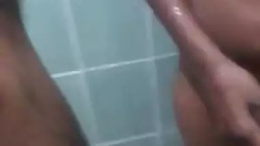 Srilankan bathroom sex video