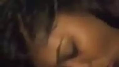 Desi girl hot sucking