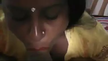 Bihari maid sucking a big cock on cam