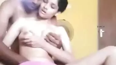 Desi Girl Pussy Fingered By Bf