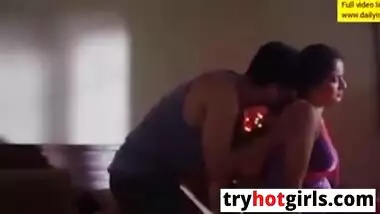 Hot Sexy Bhabhi Ne Devar Ko Sex Karna Sikhaya