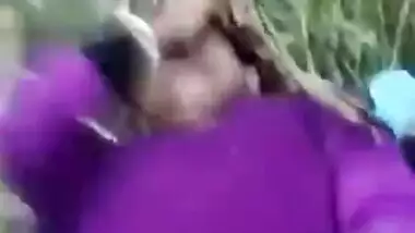 Desi Village Girl Pussy Captured By Lover In Outdoor