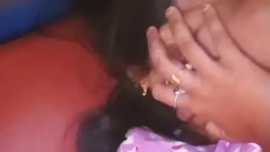 Boyfriend sucking small boobs of virgin girlfriend