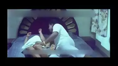 Desi hardcore porn video of mallu aunty topless sex scene