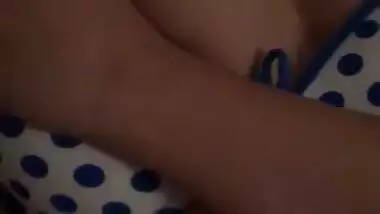 Indian girl masturbating with hand vibrator with clear hindi audio