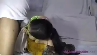 Mommy Tamil HOUSEWIFE Bhabhi Velamma Sucking...