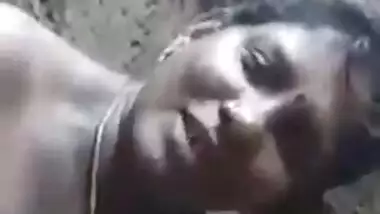 Mature Tamil aunty sucking dick of neighbor for money