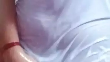 Stepmom squirting under shower viral video