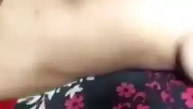 Young Desi model exposes boobies and hair on pubis in solo sex show