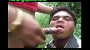 Indian Gay porn video clip of Indian Gay sucking dick in open