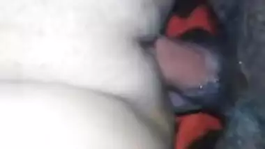 Young man is glad to fuck Desi woman and leak MMS video of XXX sex