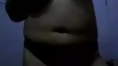 Big Desi mallu boobs with hindi song