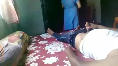 Flashing on real Indian maid with twist