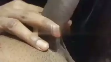 Mature aunt records her blowjob MMS sucking a young dick